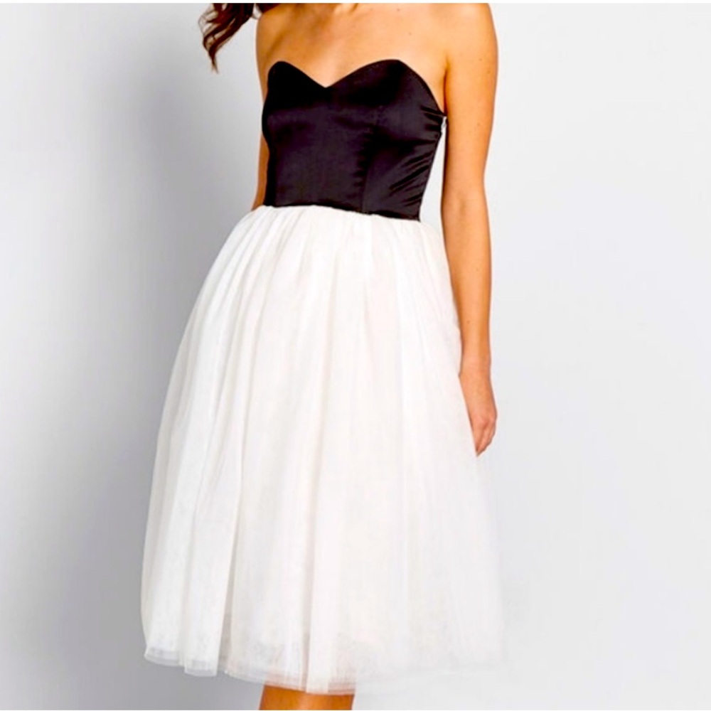 Collectif London Diana Occasion Swing Strapless Prom Dress NWT size 8M